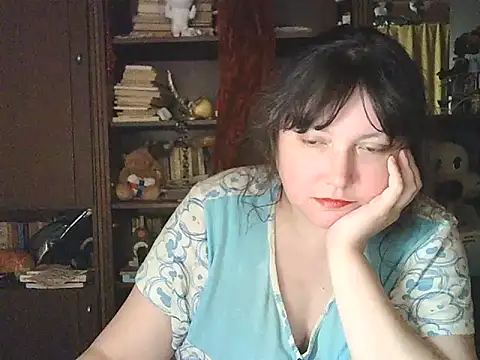 CarrieQPeach online show from 04.30.26