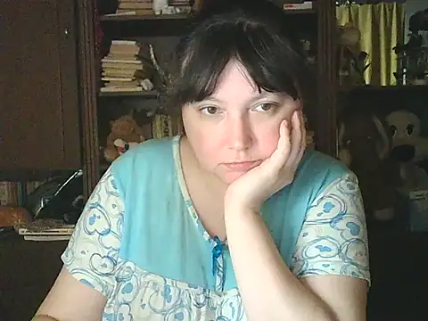 CarrieQPeach online show from 05.02.26