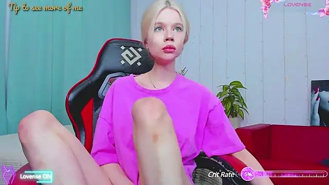 Snapshot of Lollita_Lewis chatting on 03.07.25 Lollita Lewis online show from 03.07.25