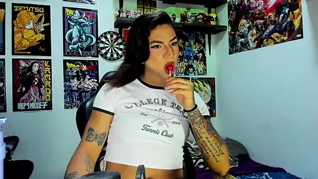 Snapshot of dariell_smokesexx chatting on 05.26.26 dariell smokesexx online show from 05.26.26