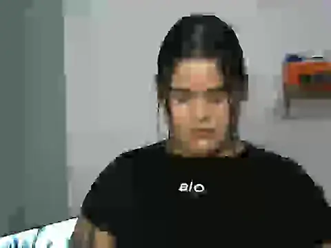 Snapshot of antonellasex1998 chatting on 01.11.26 antonellasex1998 online show from 01.11.26