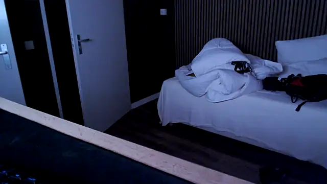 Snapshot of stroopcock chatting on 09.22.25 stroopcock online show from 09.22.25