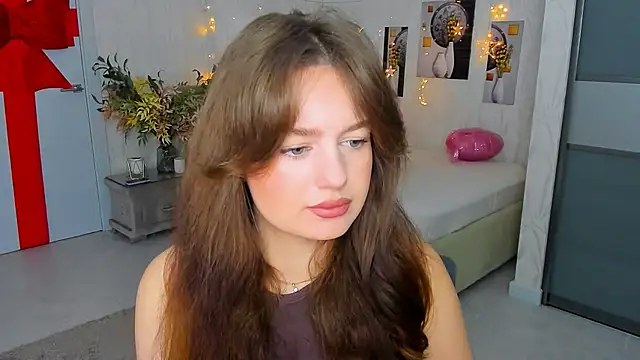 MiracleCurly online show from 03.06.25