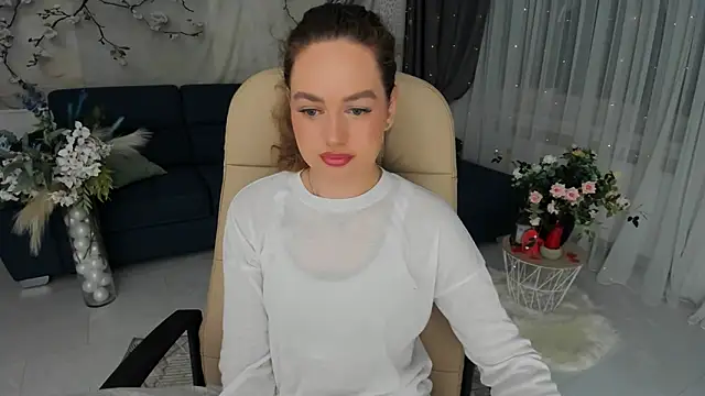 MiracleCurly online show from 04.21.26
