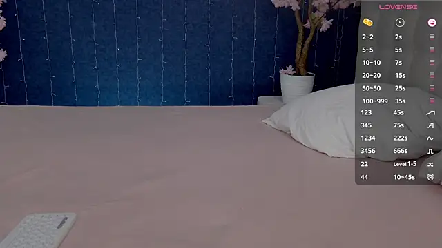 -Mirror-Girl- online show from 02.16.25