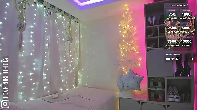 loverubii online show from 12.18.24