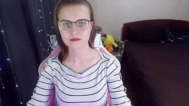 MissBrightShine online show from 02.05.25