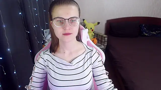 MissBrightShine online show from 02.06.25