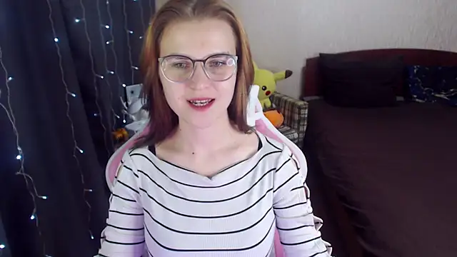 MissBrightShine online show from 02.08.25