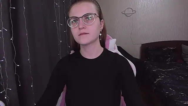 MissBrightShine online show from 03.06.25