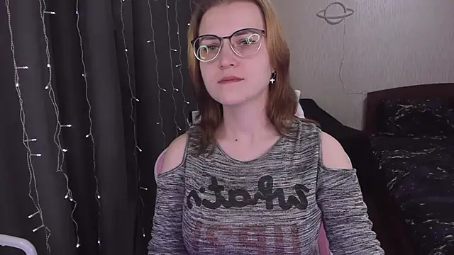 MissBrightShine online show from 03.18.25