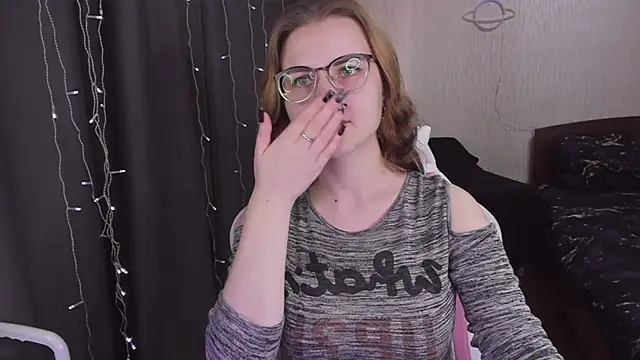 MissBrightShine online show from 03.21.25