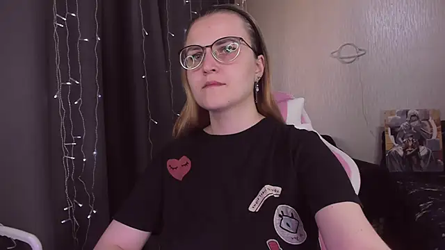 MissBrightShine online show from 10.07.25