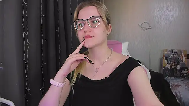 MissBrightShine online show from 04.21.26