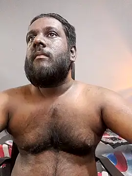 Rayansmith  online show from 03.21.25