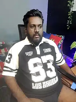 Rayansmith  online show from 10.13.25