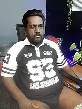 Rayansmith  online show from 10.18.25