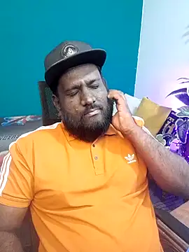 Rayansmith  online show from 02.14.26