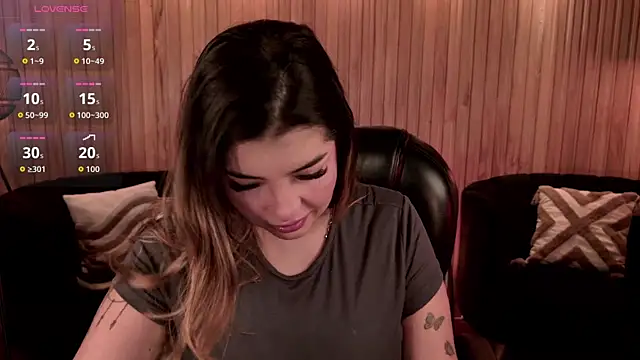 LisaMonroe  online show from 12.14.25