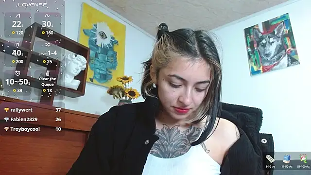 ZoeBakers  online show from 02.19.25