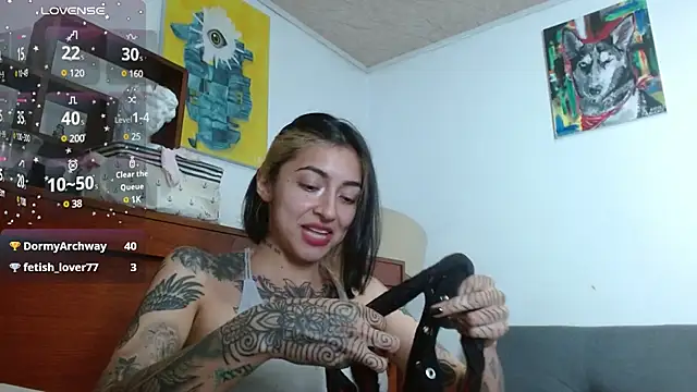 ZoeBakers  online show from 03.12.25