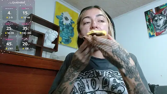 ZoeBakers  online show from 03.19.25