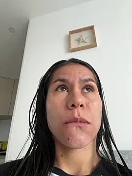 Snapshot of dominantandsubmissiveshow chatting on 10.18.25 dominantandsubmissiveshow online show from 10.18.25