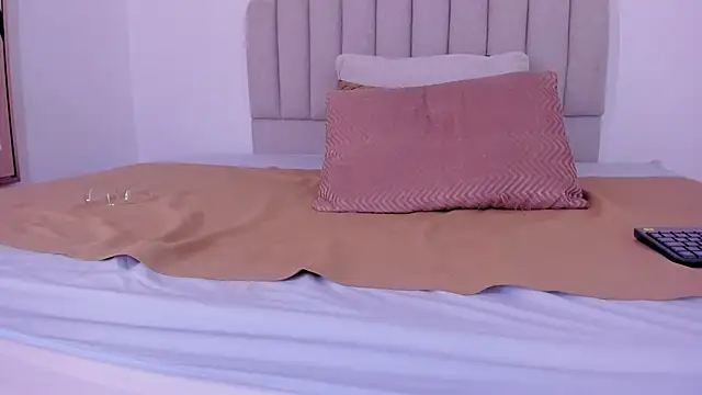 sarita duque online show from 09.30.25