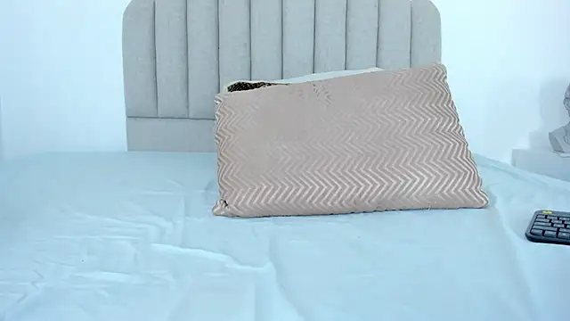 sarita duque online show from 10.27.25