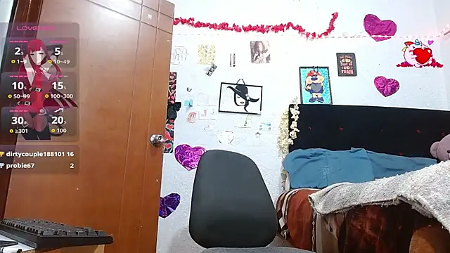 Saray extrovert  online show from 10.28.25