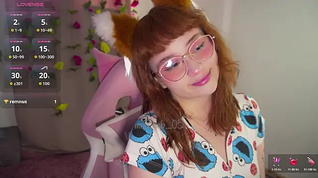 Snapshot of molly_russell chatting on 01.16.26 molly russell online show from 01.16.26