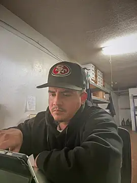 PeterGrandee online show from 01.06.25