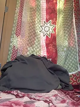 Snapshot of RUBIVIXXXEN chatting on 02.02.25 RUBIVIXXXEN online show from 02.02.25