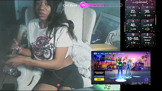 Snapshot of RUBIVIXXXEN chatting on 11.30.25 RUBIVIXXXEN online show from 11.30.25