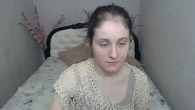 Holliy Cooper online show from 03.30.26