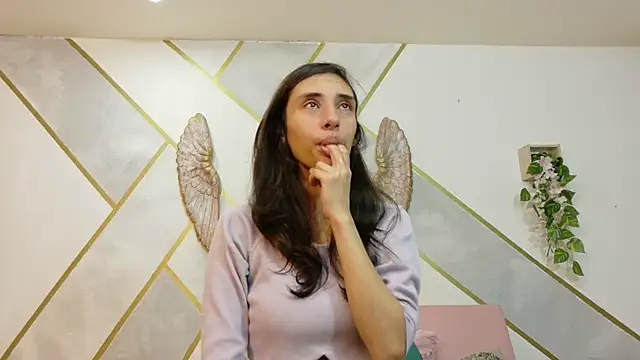 RoxanaCyrano  online show from 10.27.25