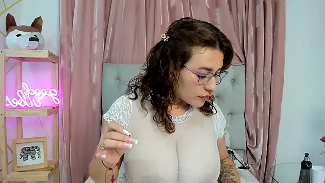 alix bay online show from 02.17.25