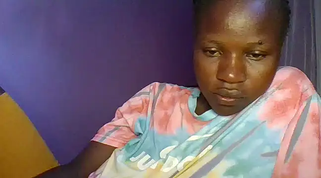 prettychic5 online show from 02.20.25