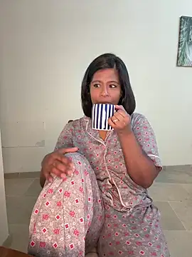 Snapshot of RoseMelanie chatting on 02.12.26 RoseMelanie online show from 02.12.26