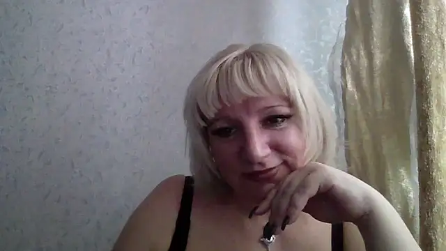 Snapshot of MeilomaWesa chatting on 02.01.26 MeilomaWesa online show from 02.01.26