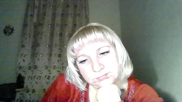 Snapshot of MeilomaWesa chatting on 02.09.26 MeilomaWesa online show from 02.09.26