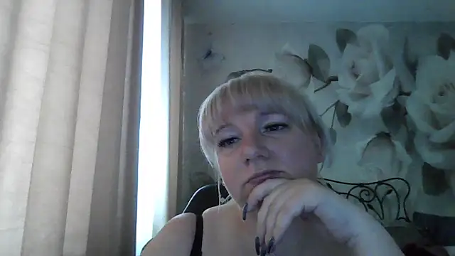 Snapshot of MeilomaWesa chatting on 04.23.26 MeilomaWesa online show from 04.23.26