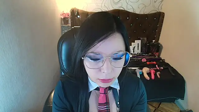 HannaCarrter online show from 04.25.26