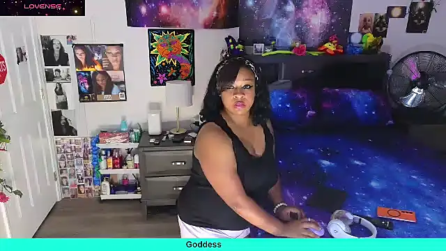 Snapshot of temptressbeauty24 chatting on 01.07.26 temptressbeauty24 online show from 01.07.26