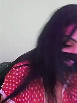 Zeina2024 online show from 07.12.26
