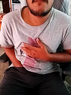 Snapshot of mrshine chatting on 03.16.26 mrshine online show from 03.16.26