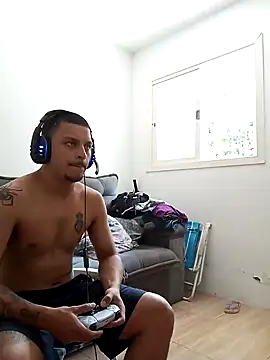 emrehliug12 online show from 12.18.24