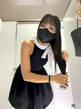 Snapshot of Asia-Lynn chatting on 10.09.25 Asia-Lynn online show from 10.09.25