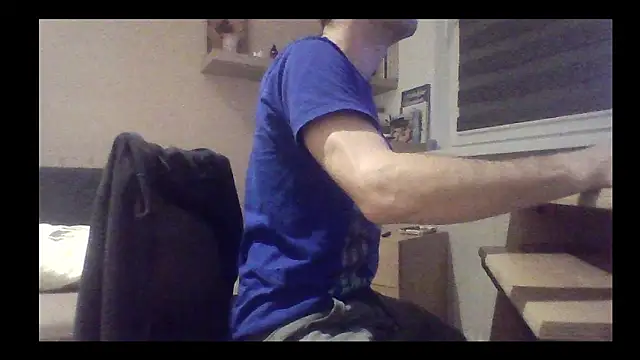 Snapshot of matejk chatting on 10.01.25 matejk online show from 10.01.25