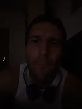 Snapshot of matejk chatting on 11.16.25 matejk online show from 11.16.25